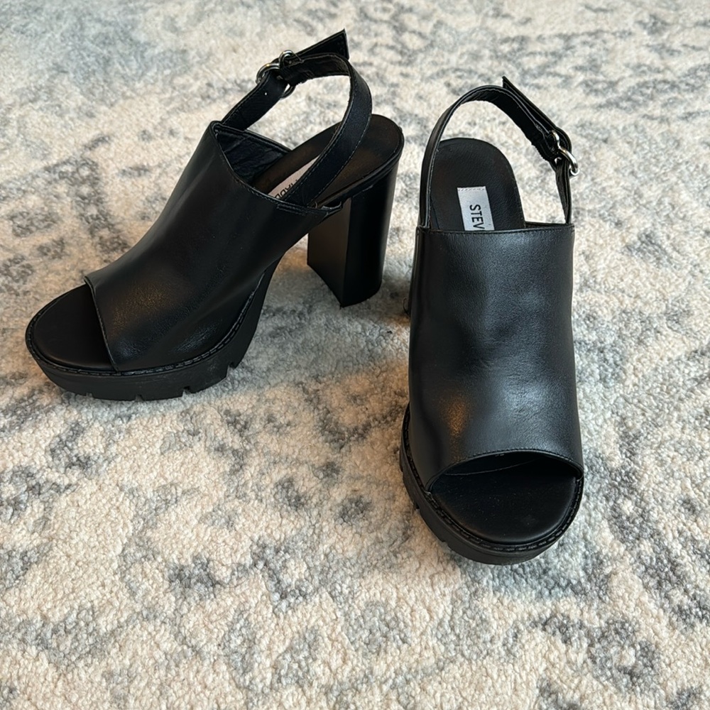 NWT Steve Madden Mina Black sling back leather shoes -7.5